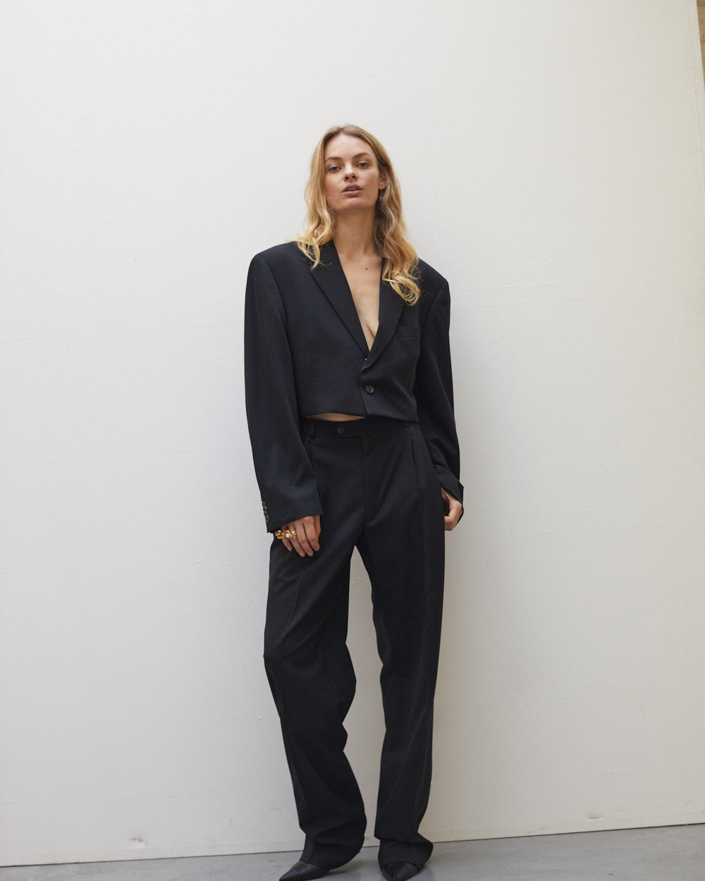 Amelia E. - Cropped suit black size S/M